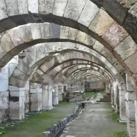 Agora Park מלון *