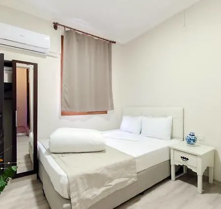 Hotel Agora Park *